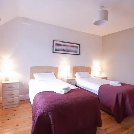 Upton Court Homes * Wexford