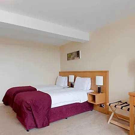 Upton Court Homes Casa vacanze